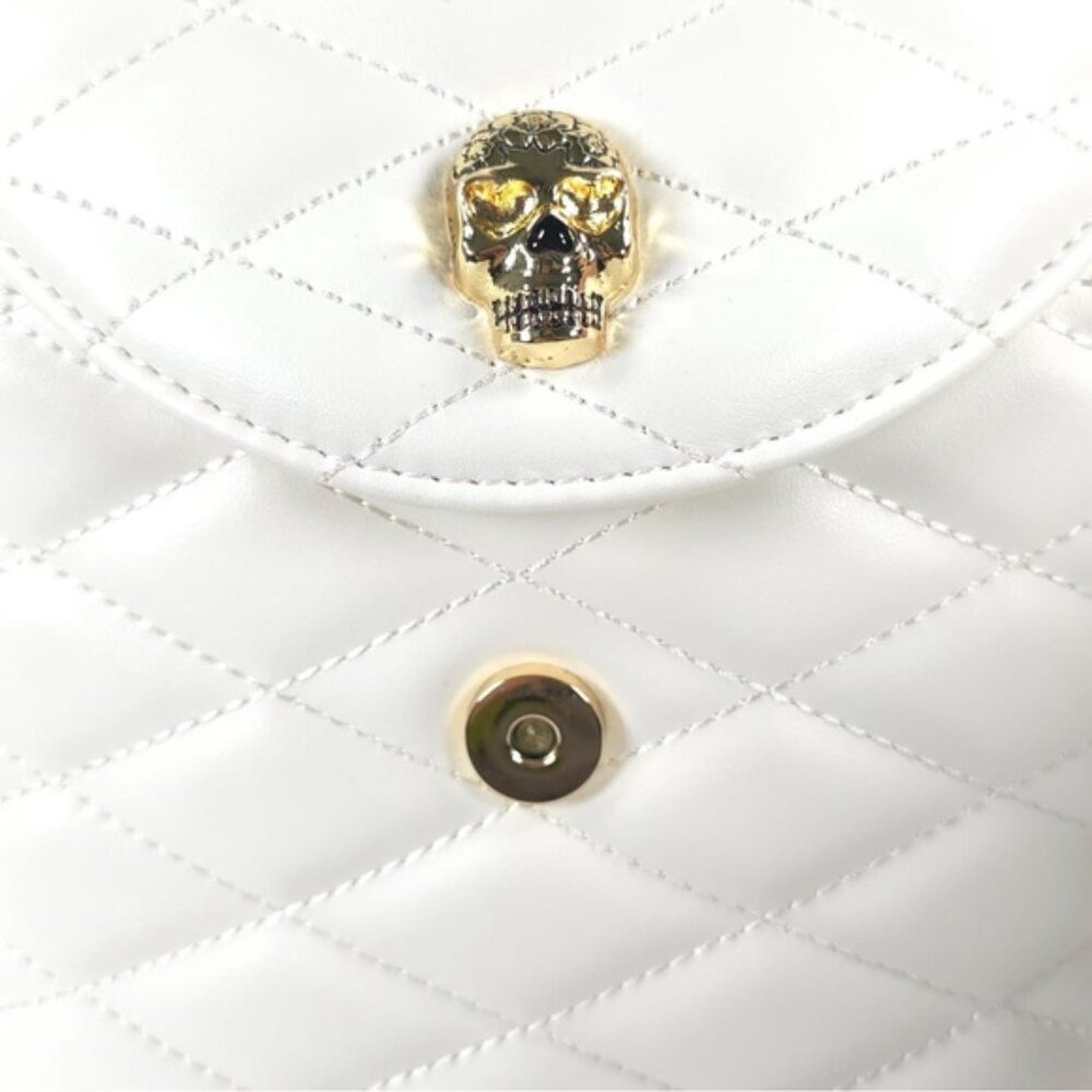 NWT BETSEY JOHNSON XOVIOLA WHITE Skull Faux Leather Quilted Geometric Crossbody - Picture 15 of 16